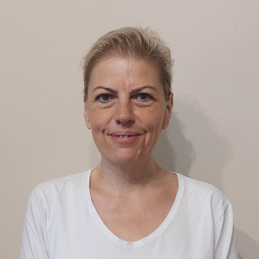 Ambrus-Rózsahegyi Katalin